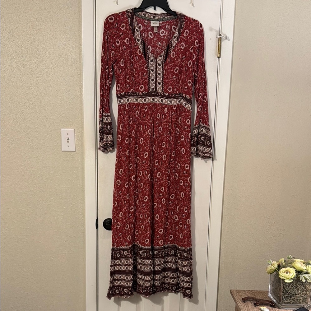 Knox Rose Burgundy and Black Patterned Long Sleeve Dress